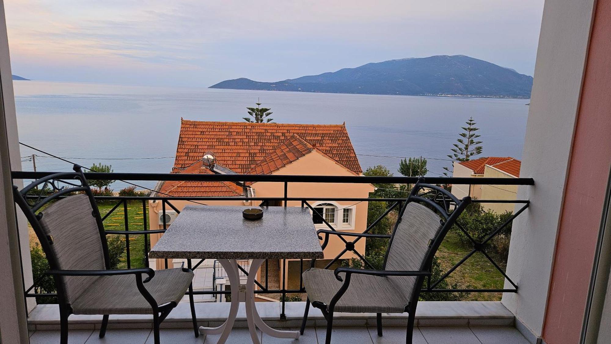 Mema'S Apartment Agia Efimia Pokoj fotografie